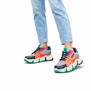 TRUE RELIGION Chunky Sneakers - Vibrant Color Block Design. Size 10.